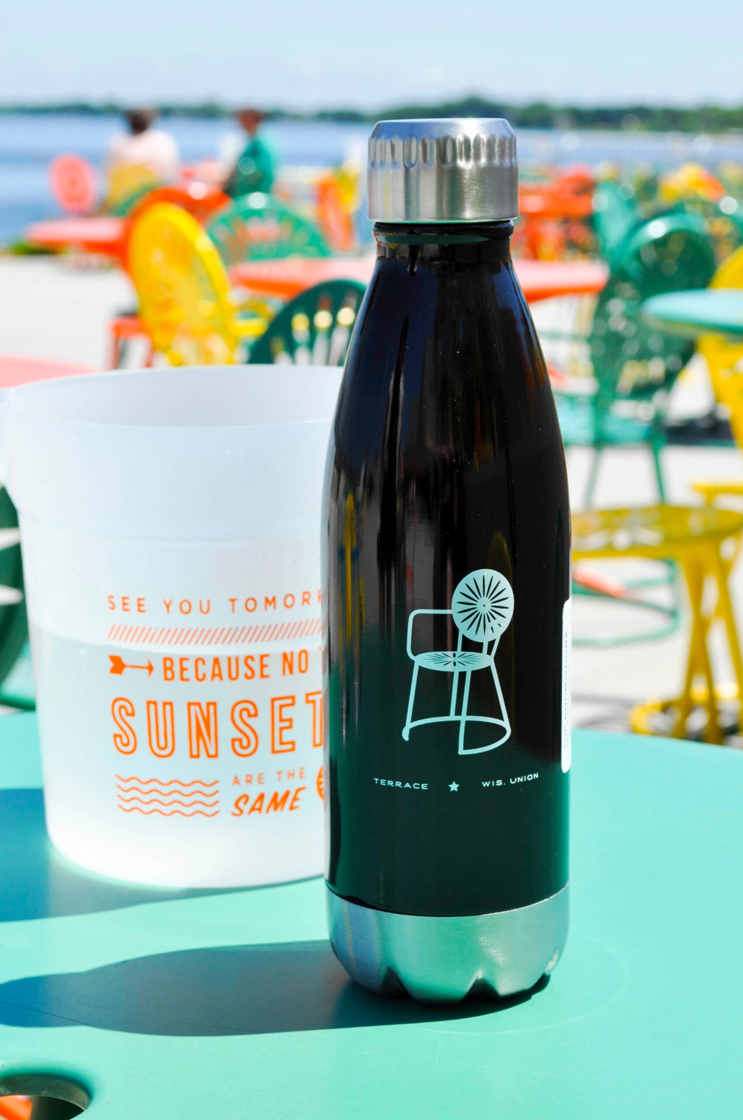 Terrace Chair Vacuum Bottle